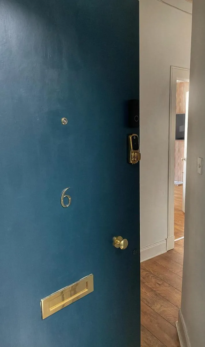 Image 6 of 1 Bed Apartment (sleeps 4) on Leith Walk