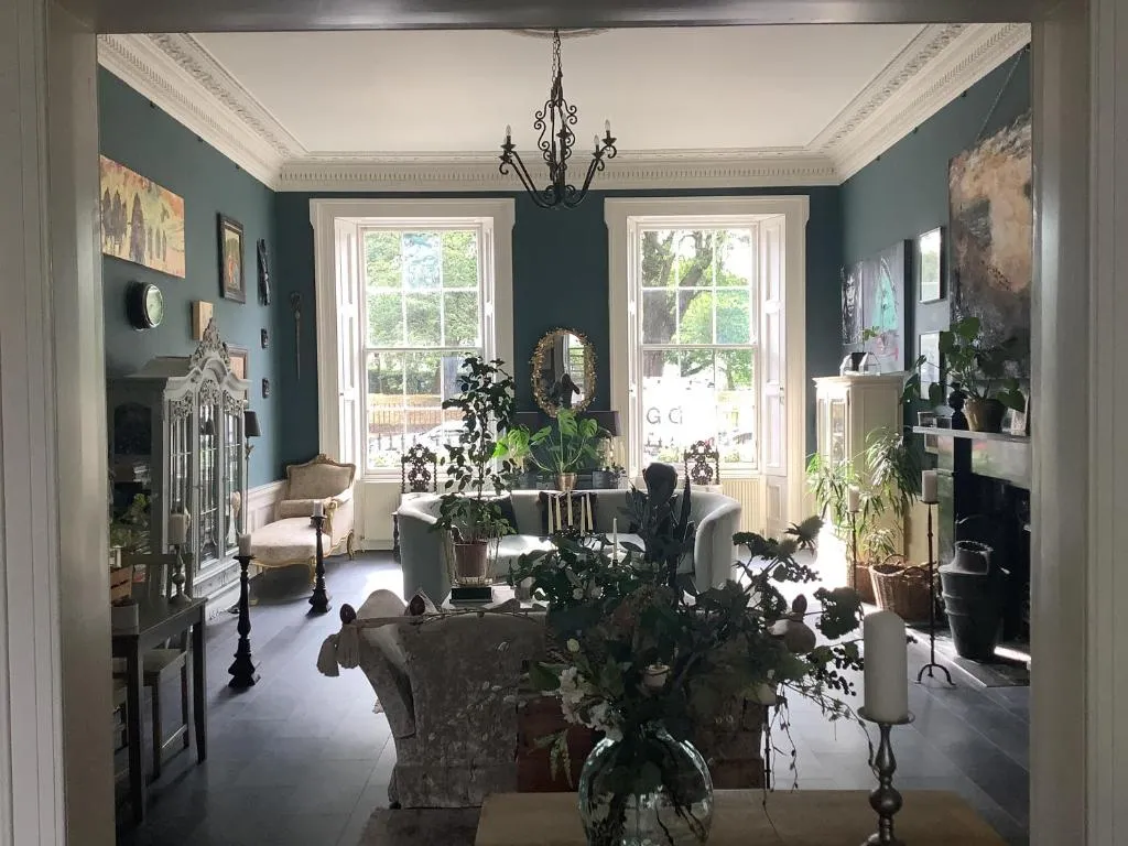 Image of A Room in the City – West