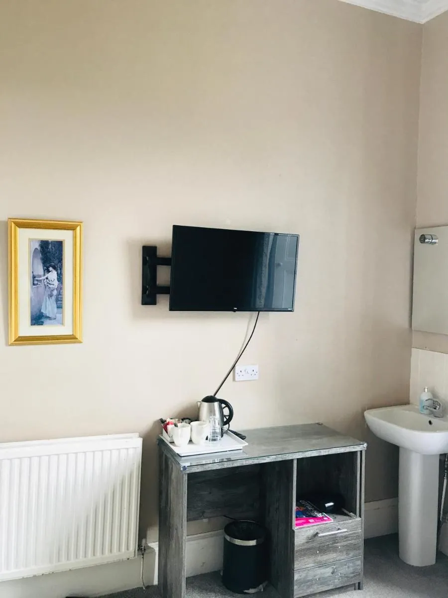 Image 4 of Alexander Guest House