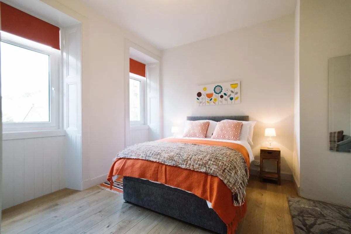 Image 1 of Beautiful City Centre Apartment – Holyrood Park