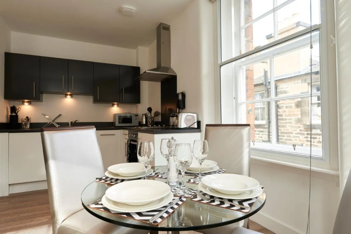 Image 6 of Braid Apartments by Mansley