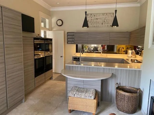Image 3 of Braid Rd Stunning Villa