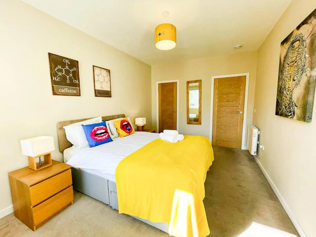 Image 1 of Charming Old Town 2 Bed Apt, 2mins from Royal Mile
