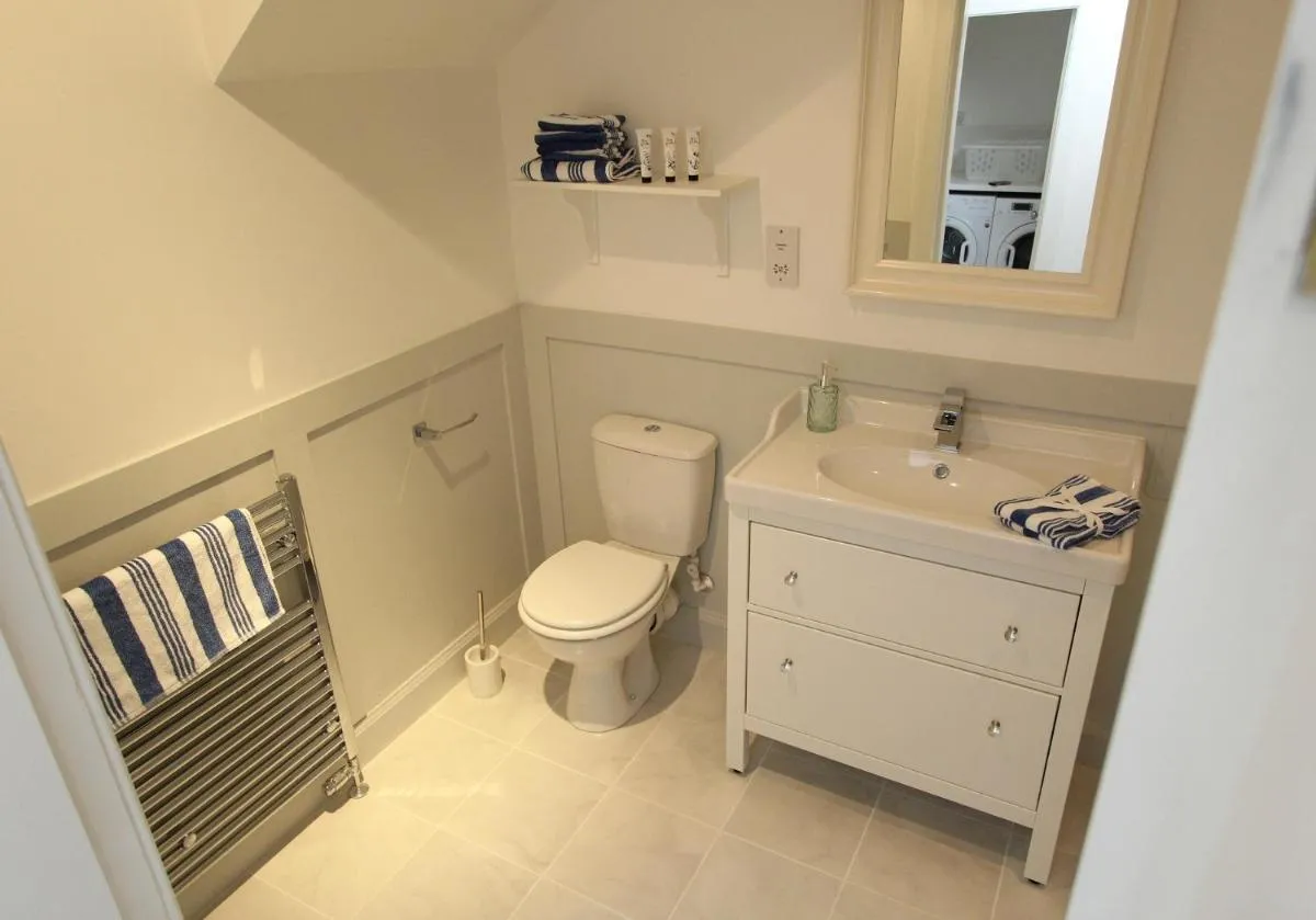 Image 2 of City Centre New Town 2 Bedroom Flat