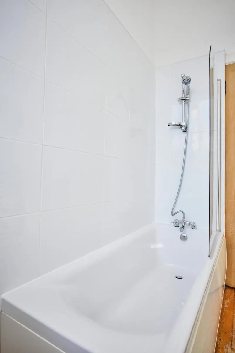 Image 6 of Comely Bank Apartment