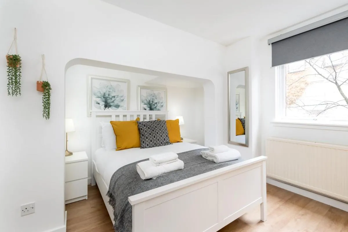 Image 5 of Cosy 1 Bedroom in the West End