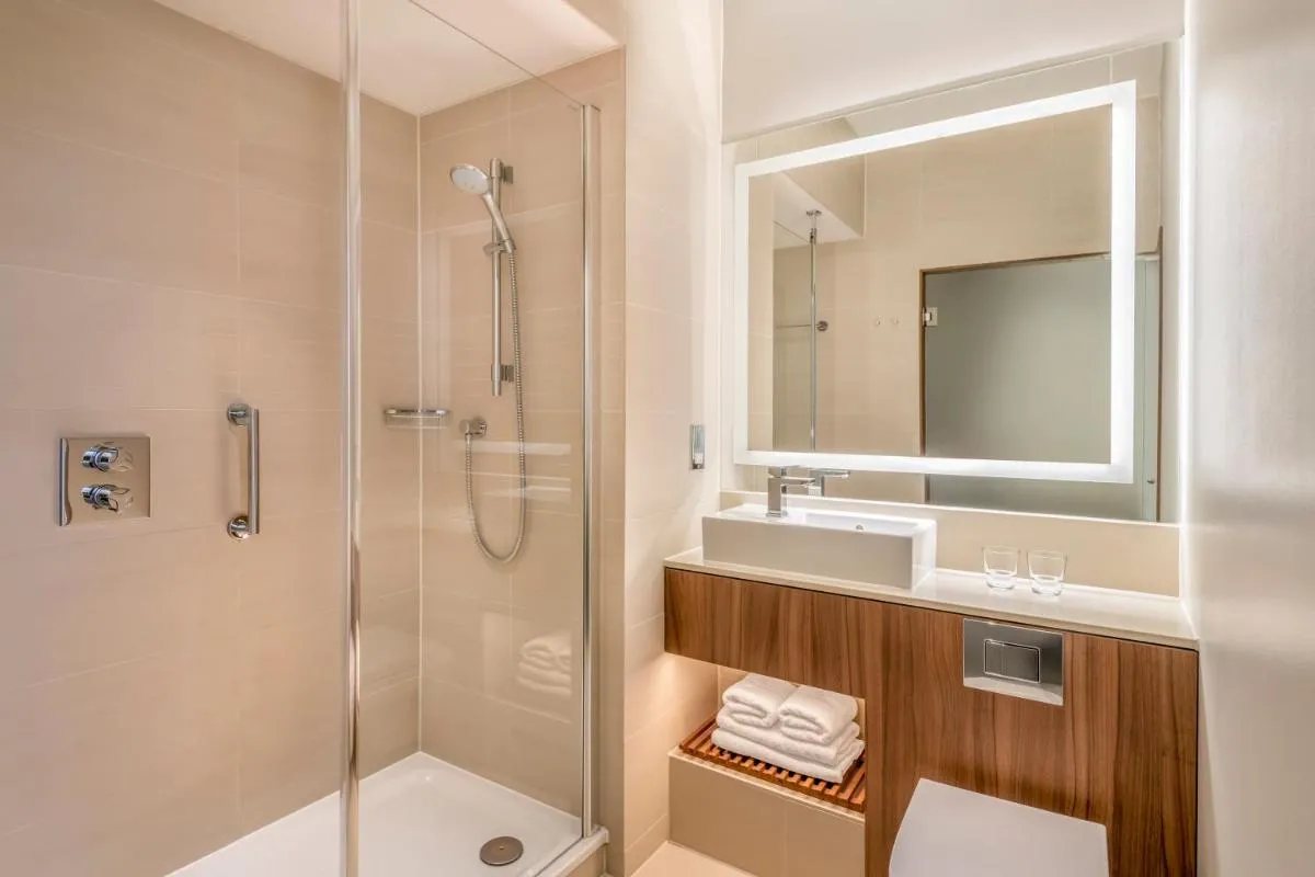 Image 3 of Courtyard by Marriott Edinburgh