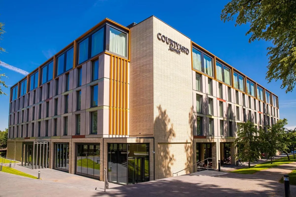 Image 2 of Courtyard by Marriott Edinburgh West