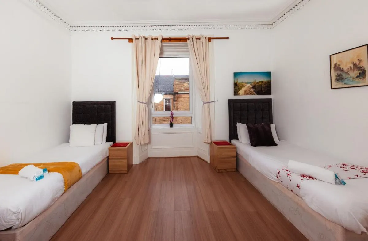 Image 1 of Desirable Edinburgh Apartment by the City Centre