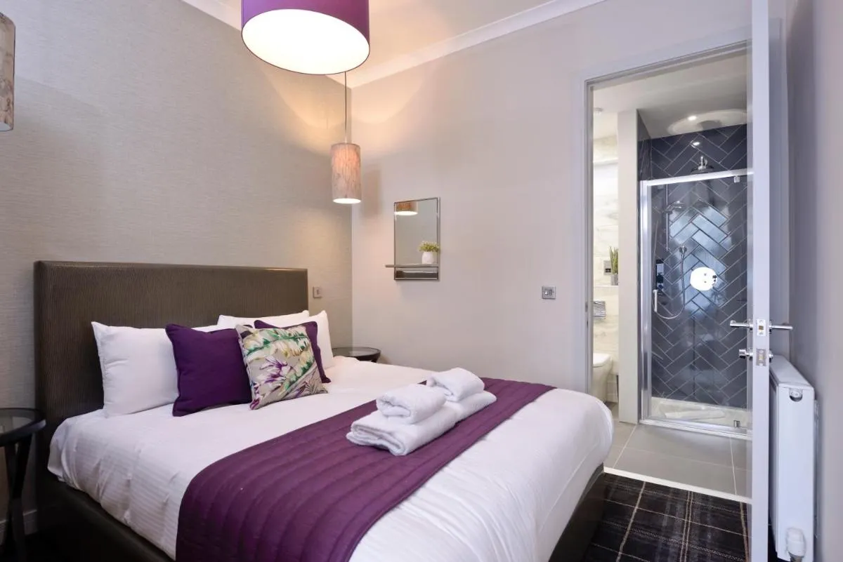 Image 6 of Destiny Scotland Charlotte Square Apartments
