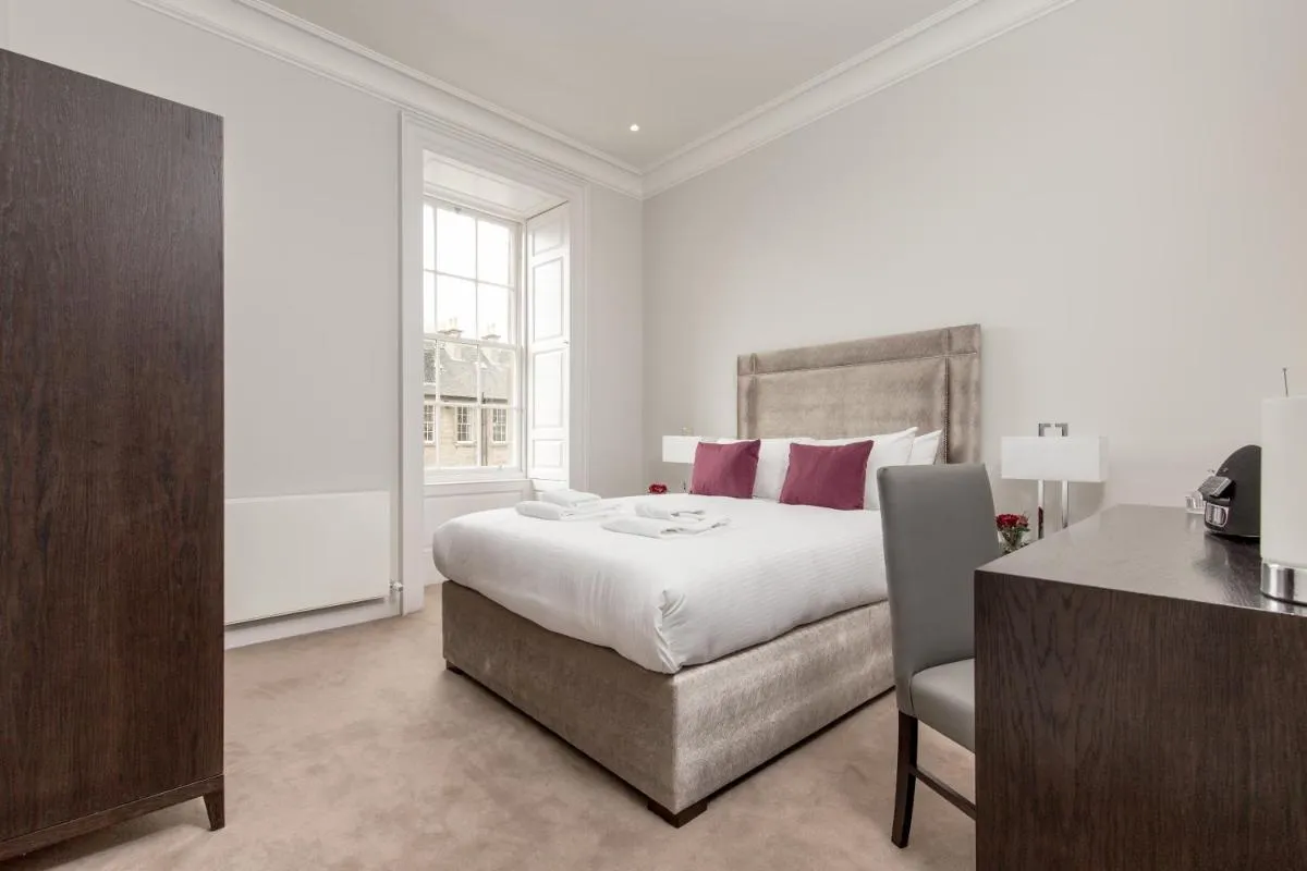 Image 6 of Destiny Scotland – Chisholm Hunter Suites