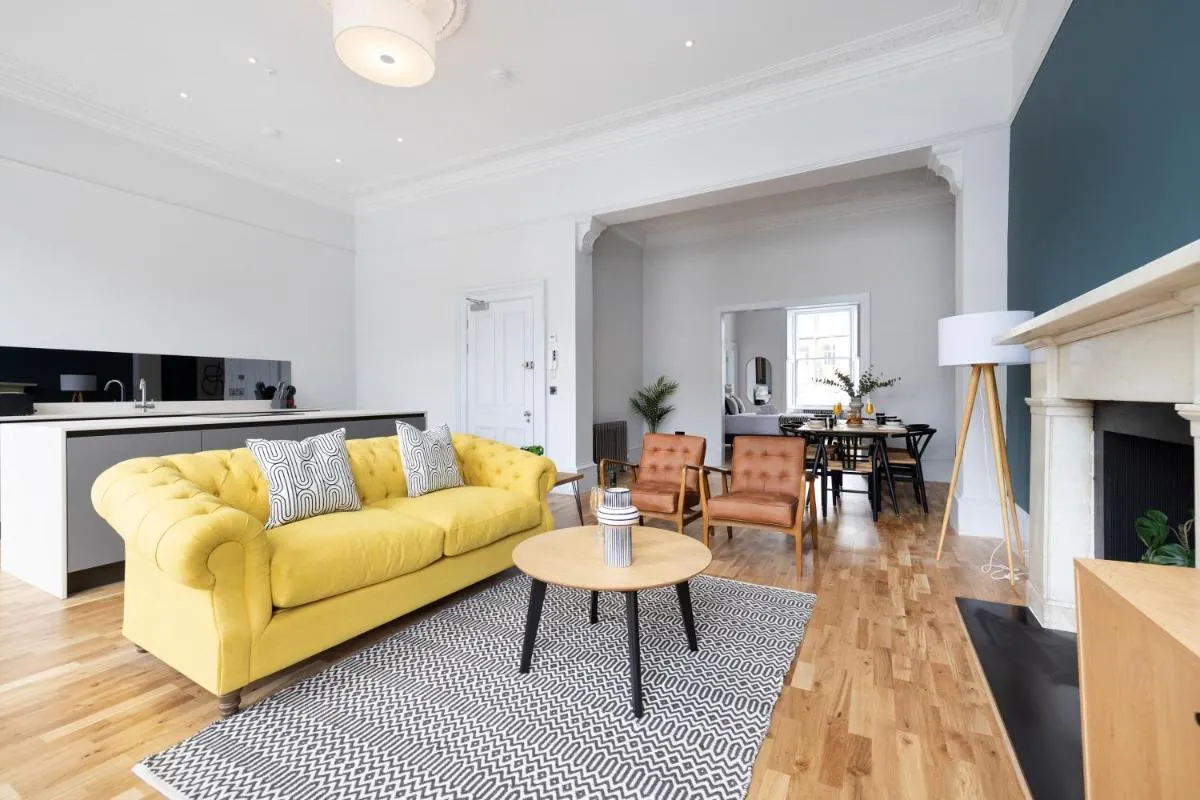 Image 5 of Dragon Suites Luxury Serviced Apartments at Alva Street