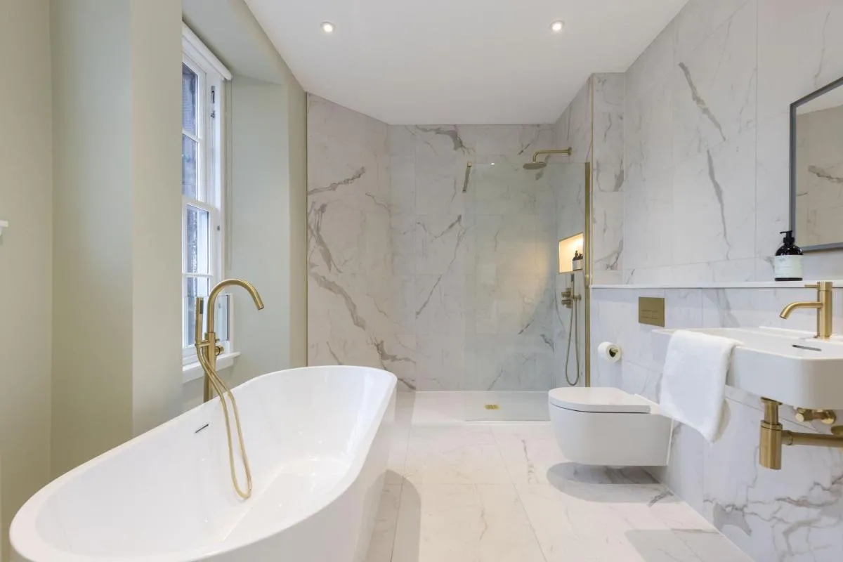 Image 2 of Dragon Suites Luxury Serviced Apartments at Walker Street