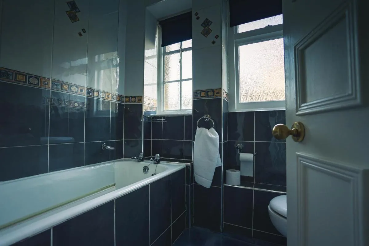Image 2 of Duthus Lodge Guest House