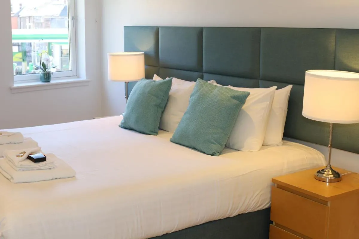 Image 1 of Edinburgh Aparthotel