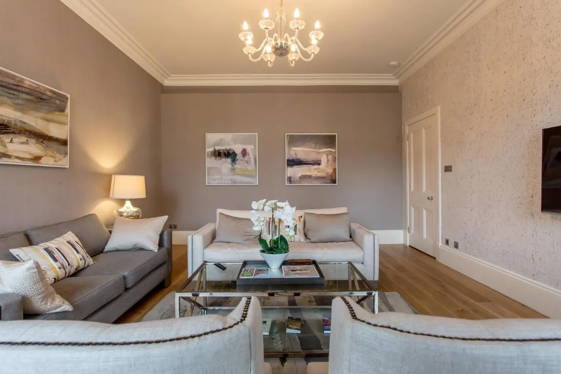 Image of Exclusive 2 Bed, Free Private Parking, in West End