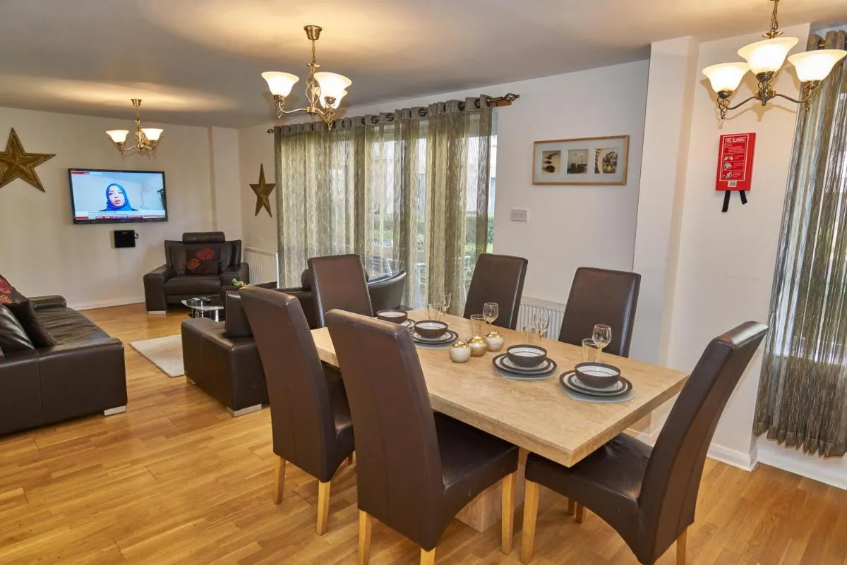 Image 4 of Fountainbridge Residence