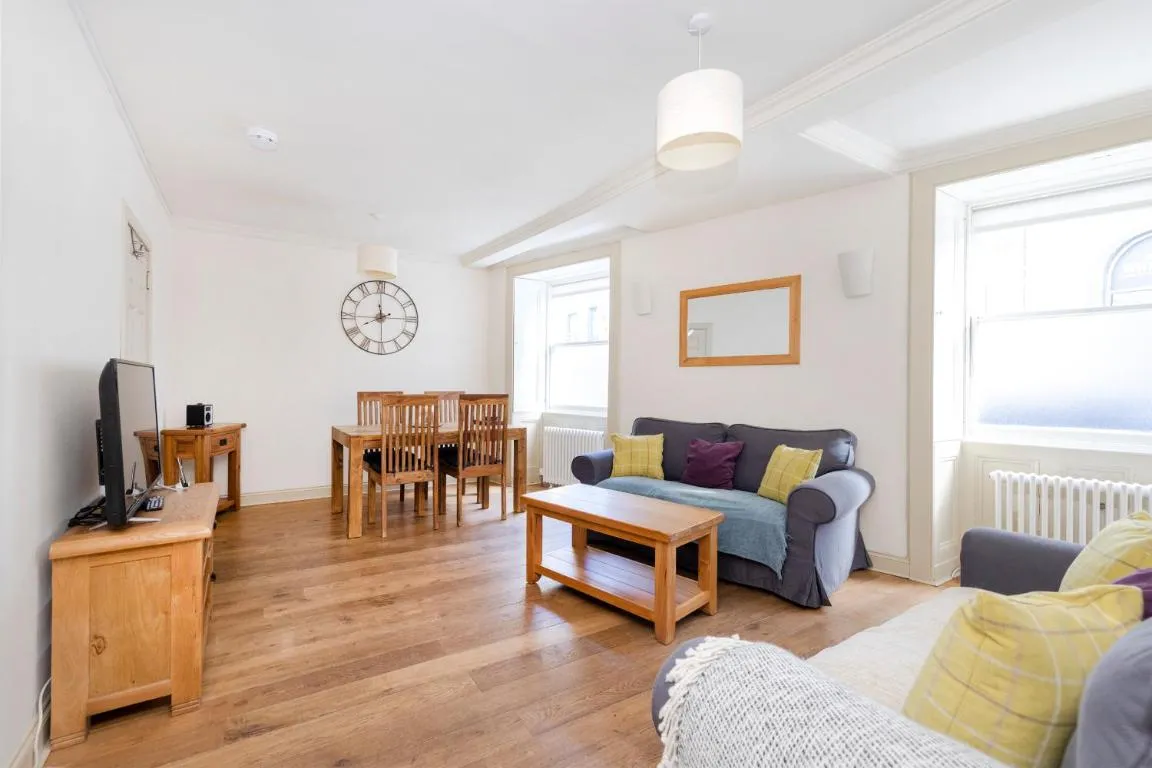 Image of JOIVY Charming 2-bed house with Courtyard