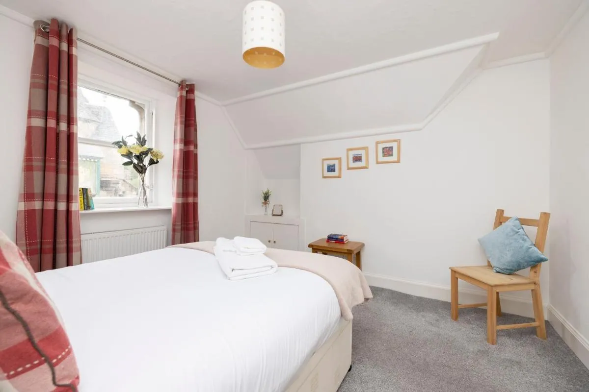 Image 1 of JOIVY Cosy flat in the heart of Edinburgh