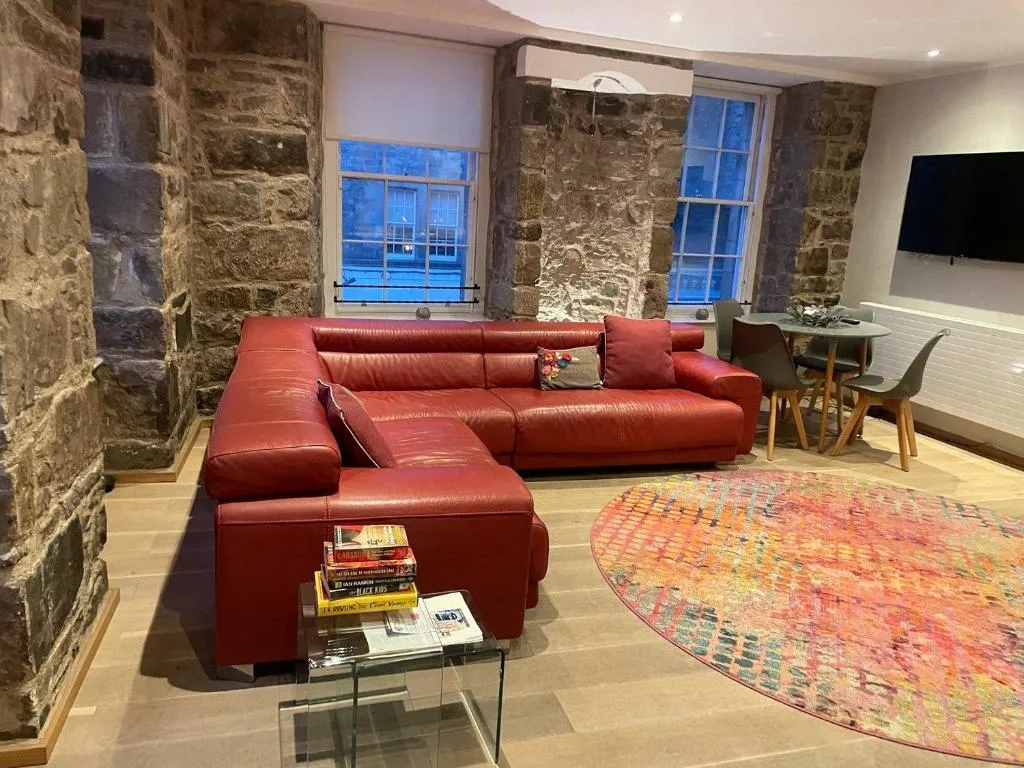 Image of JOIVY Elegant 2BR Home at The Heart of the Royal Mile