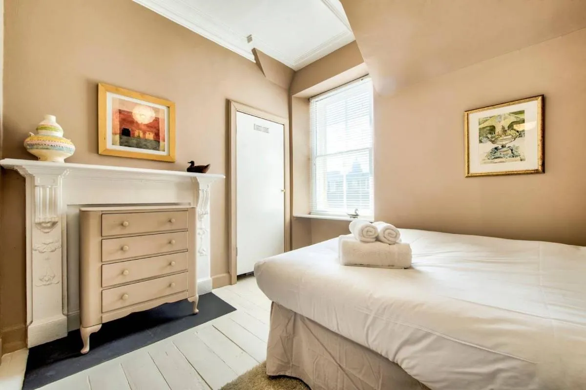 Image 6 of JOIVY Famous St Mary’s Street Old Town Apartment