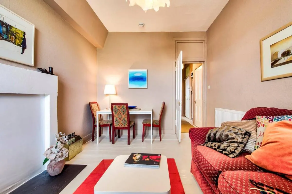 Image 4 of JOIVY Famous St Mary’s Street Old Town Apartment