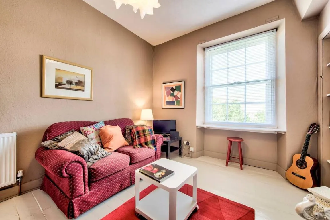 Image of JOIVY Famous St Mary’s Street Old Town Apartment