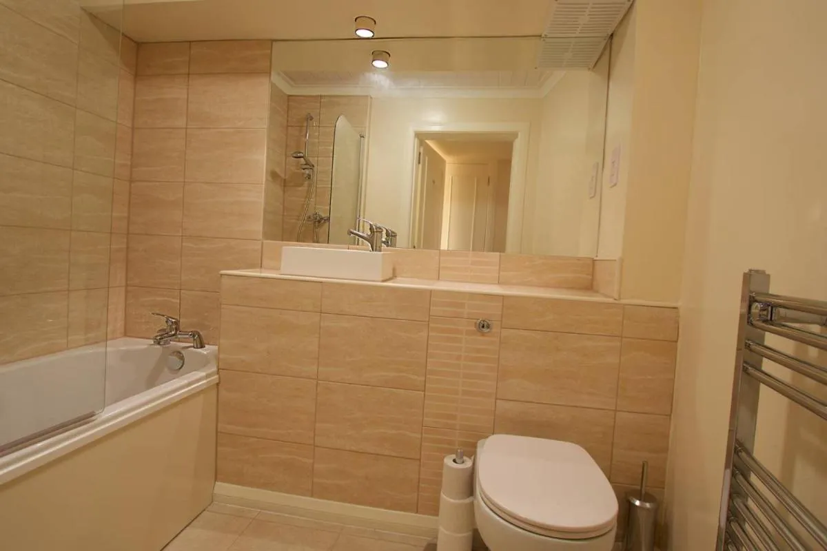 Image 2 of JOIVY Historic City Centre Apt with Free Secure Parking – No SUVs