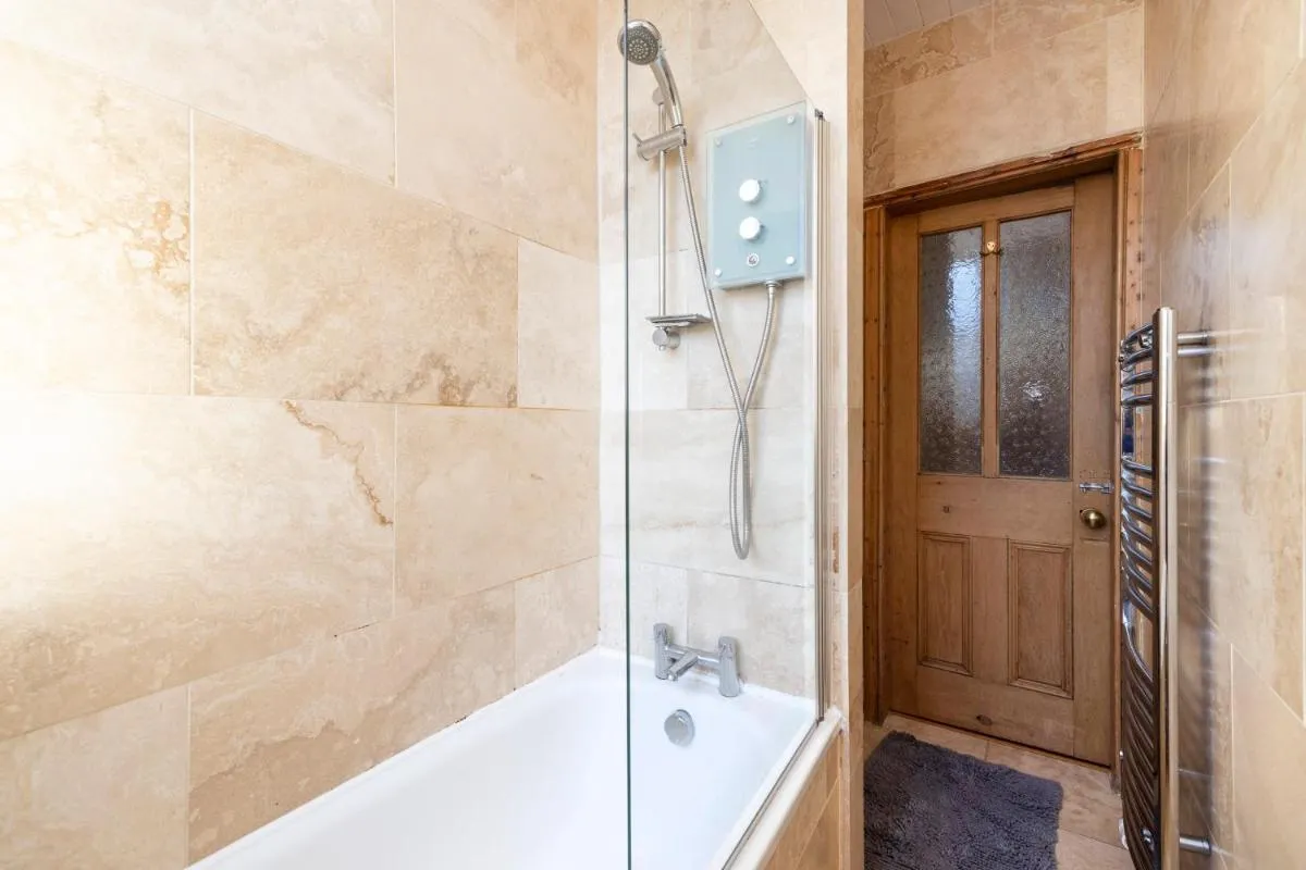 Image 2 of JOIVY Old Town 1-Bed Apartment with Stunning Views