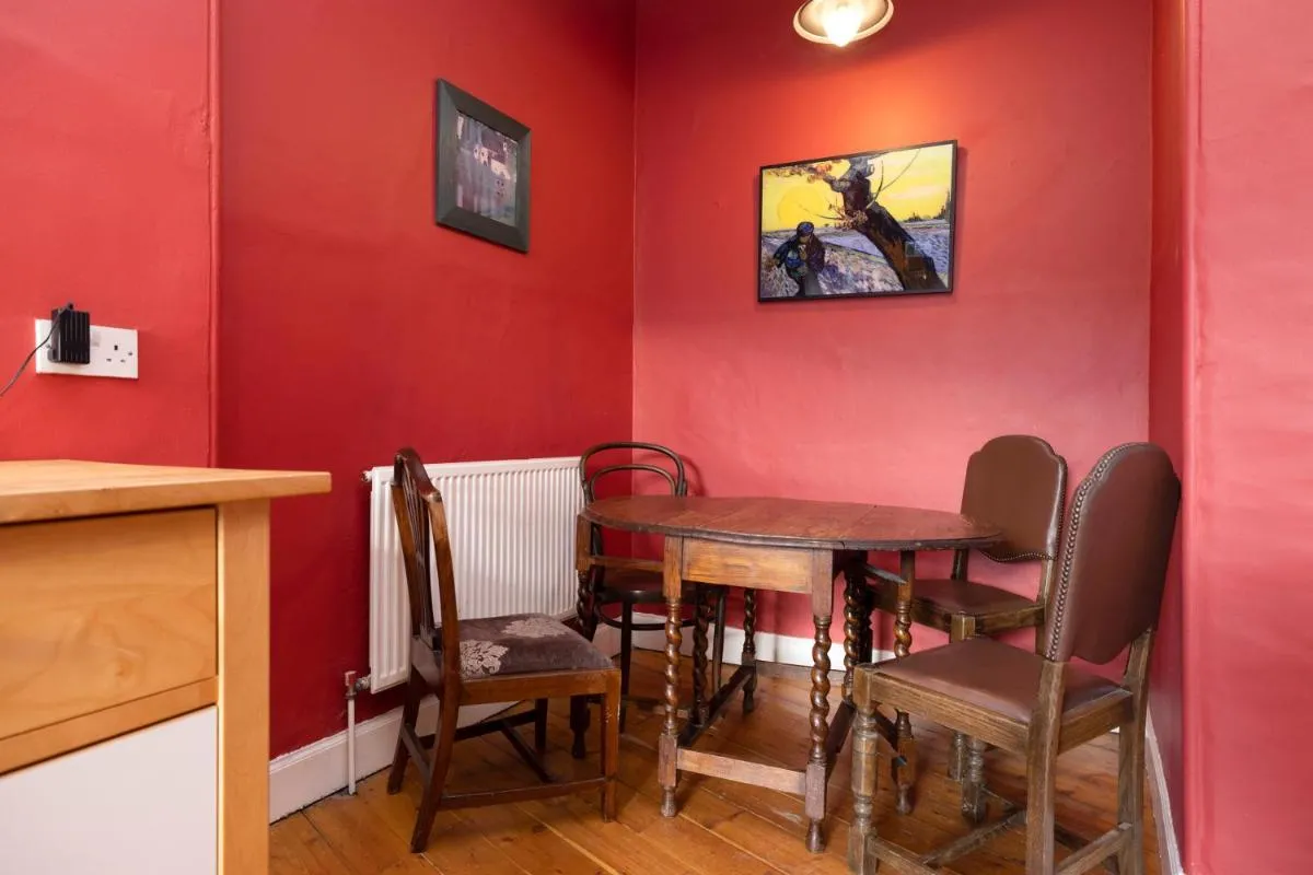 Image 3 of JOIVY Old Town 1-Bed Apartment with Stunning Views