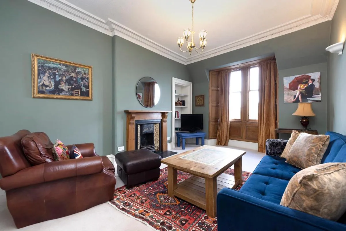 Image 4 of JOIVY Old Town 1-Bed Apartment with Stunning Views
