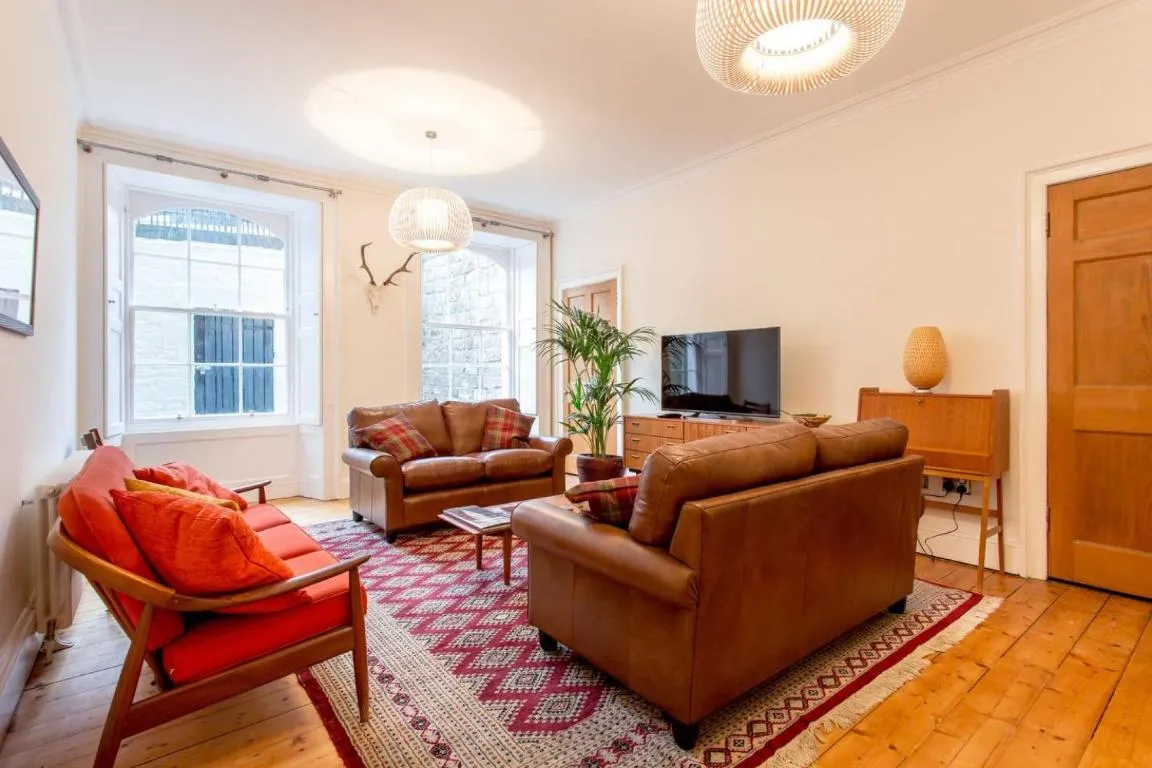 Image of JOIVY Spacious 2 Bed Apt in Ideal City Centre Location