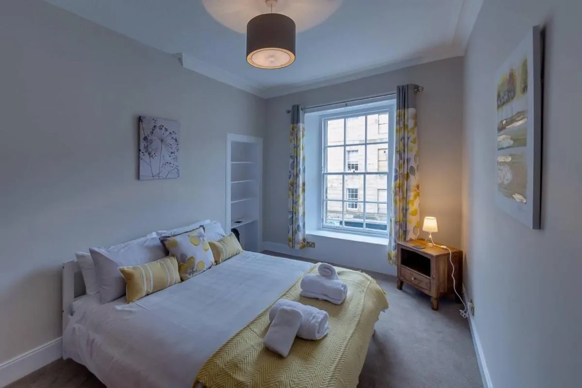 Image 1 of JOIVY Stylish Apartment in Trendy New Town Location