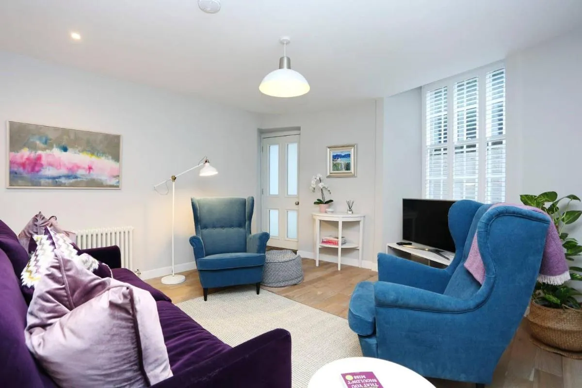 Image 4 of JOIVY Vibrant 2 Bedroom Apartment in City Centre