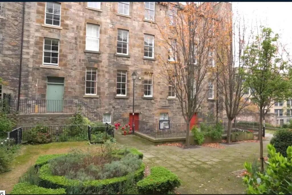 Image 4 of Jewel of Royal Mile Apartment