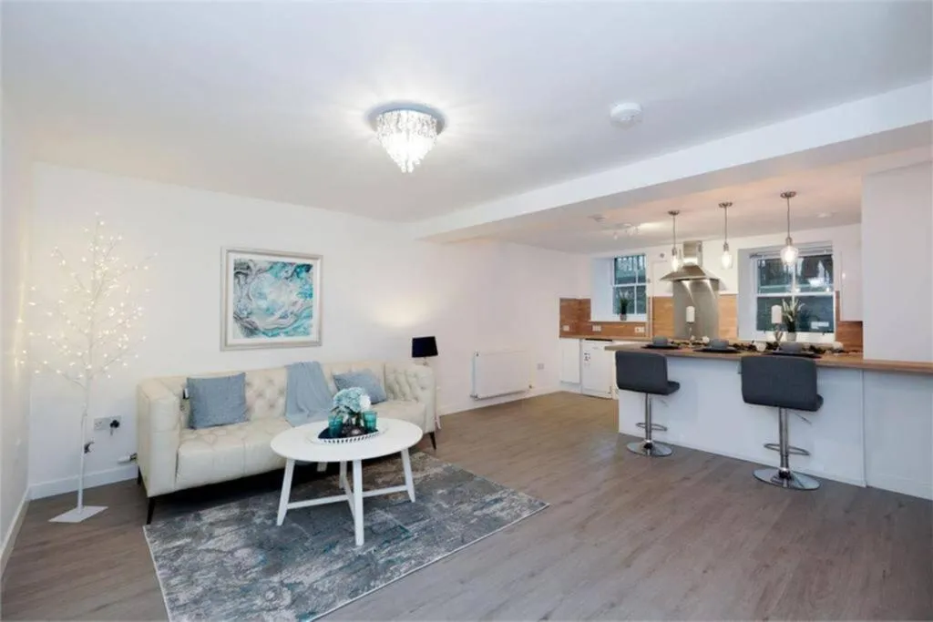 Image 3 of Jewel of Royal Mile Apartment