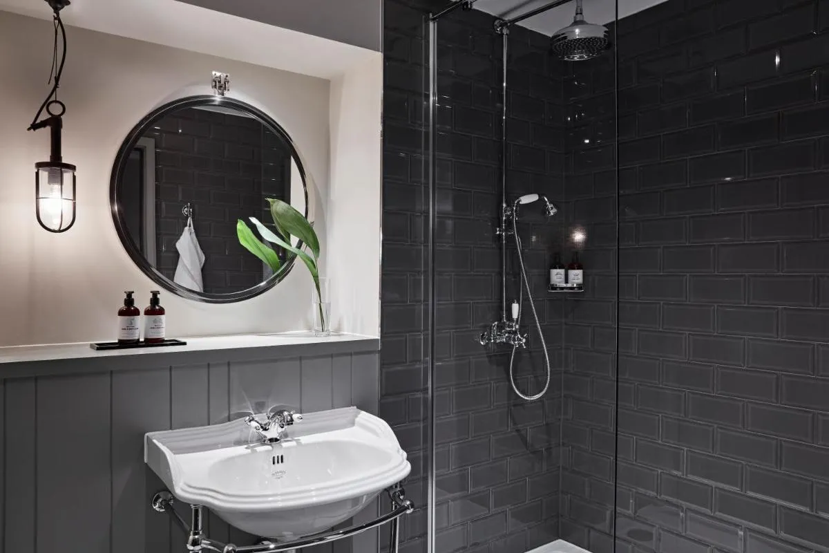 Image 6 of Kimpton Charlotte Square, an IHG Hotel