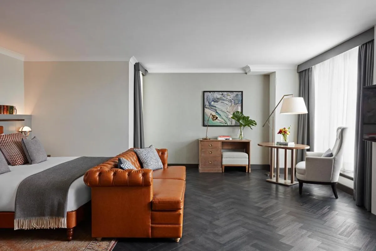 Image 4 of Kimpton Charlotte Square, an IHG Hotel