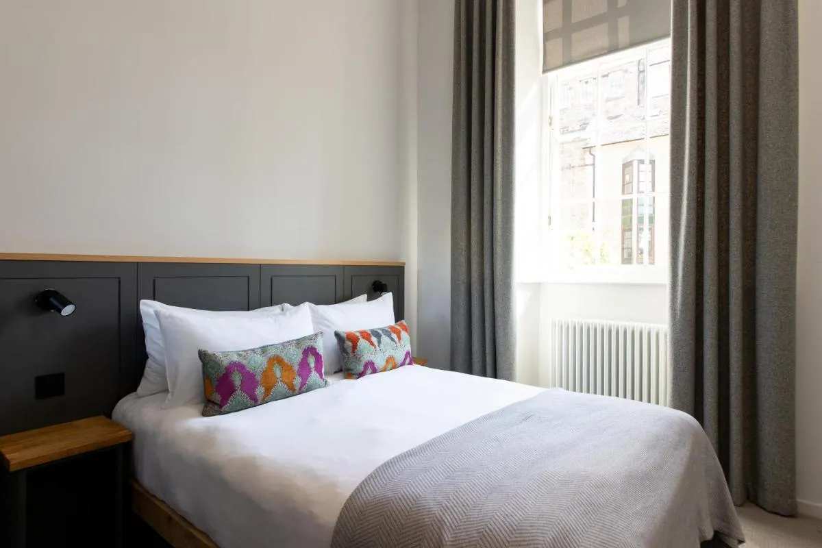 Image 2 of Linton Collection – Blackfriars Lofts