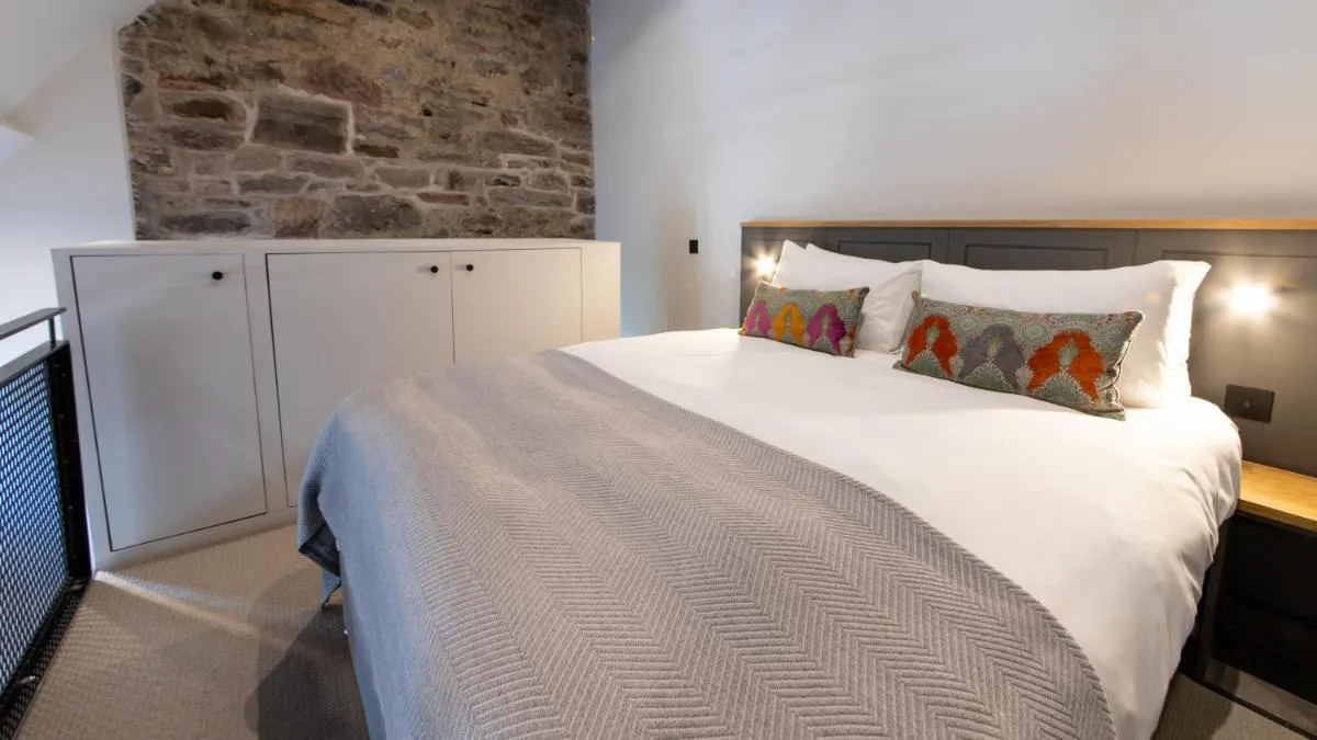 Image 4 of Linton Collection – Blackfriars Lofts