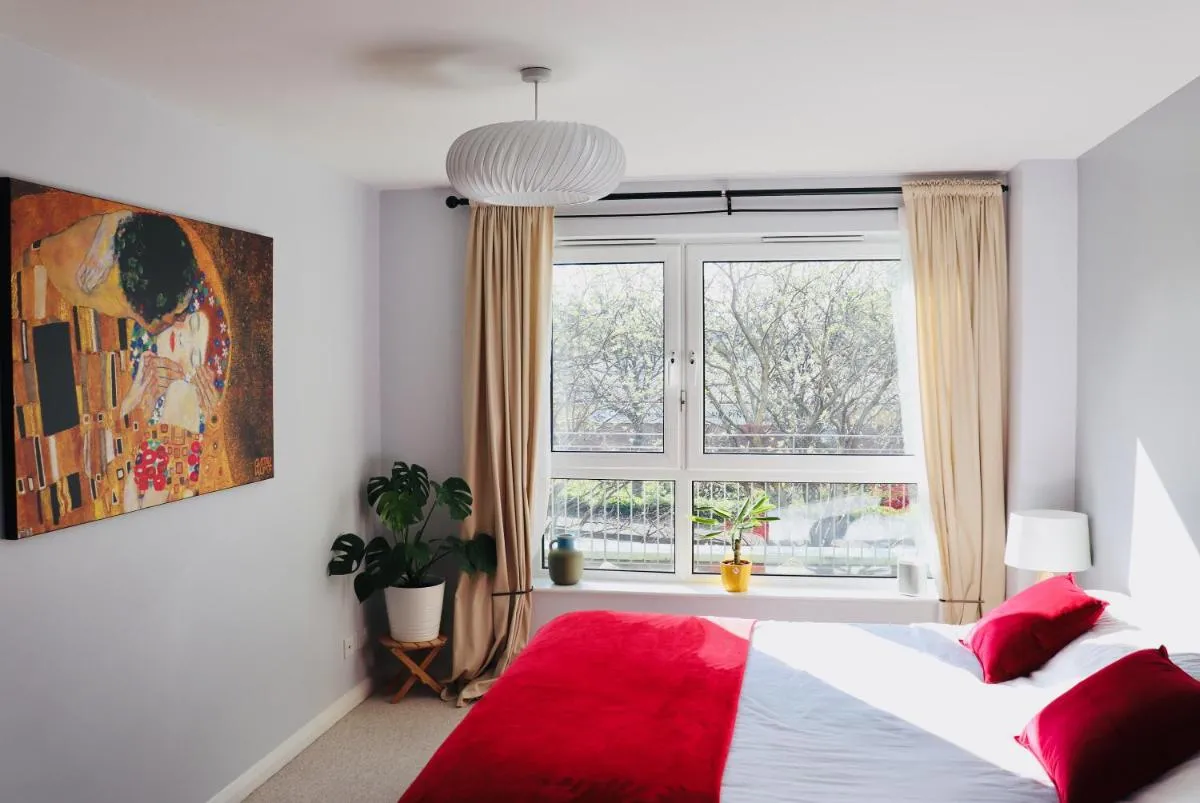 Image 4 of LuxApartment – Port Of Leith – Free Parking