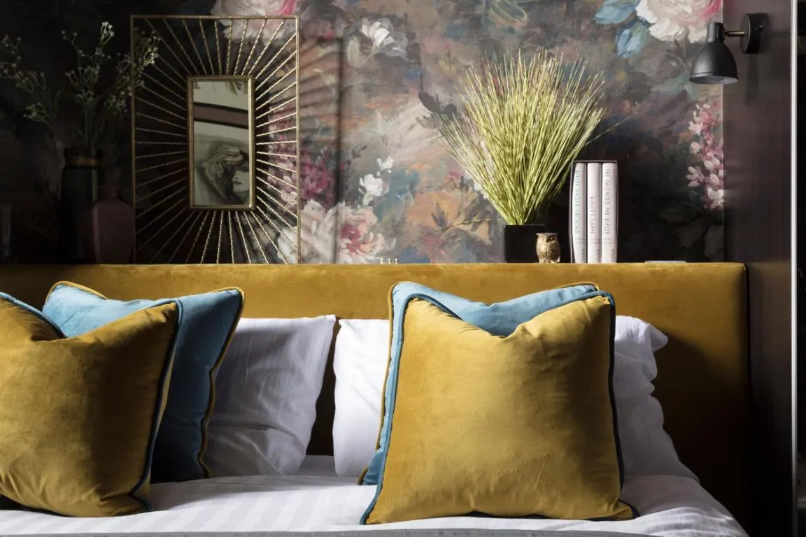 Image of Luxury Boutique Apt in fashionable Stockbridge 5*