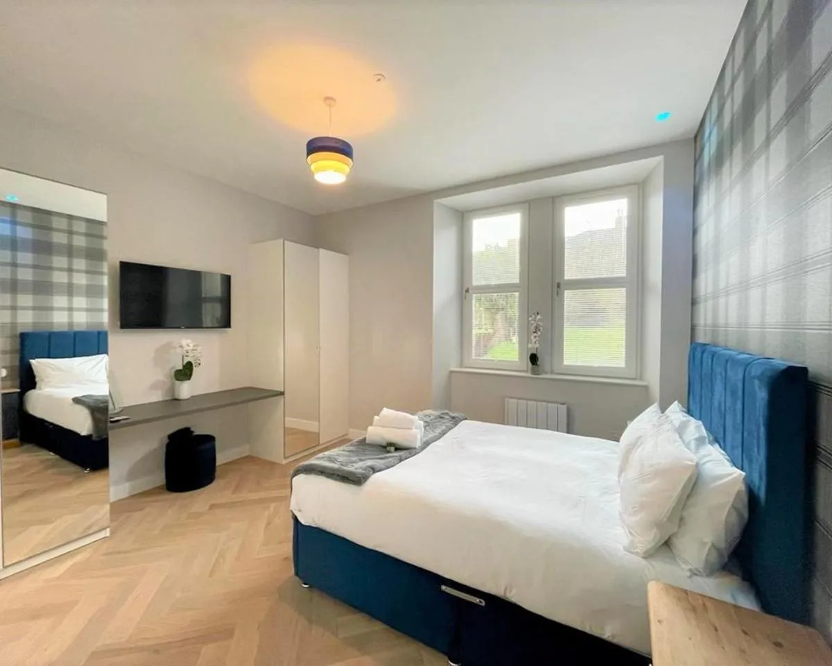 Image 1 of Luxury Reno’d 1 Bed Nr Bruntsfield & The Meadows
