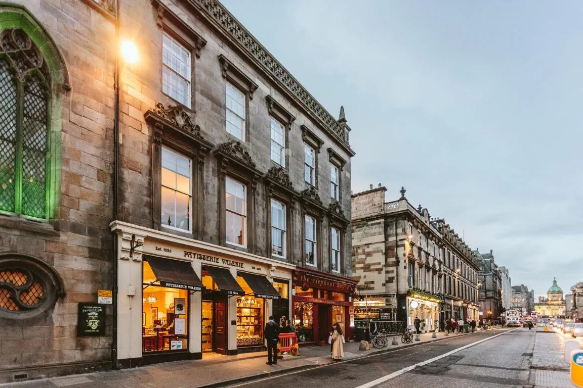 Image of No1 Apartments Edinburgh – George IV Bridge