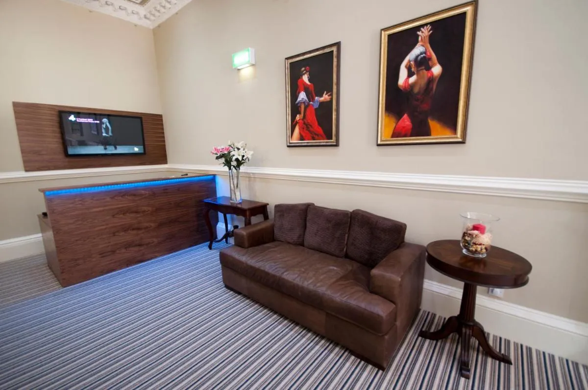 Image 2 of Palmerston Suites