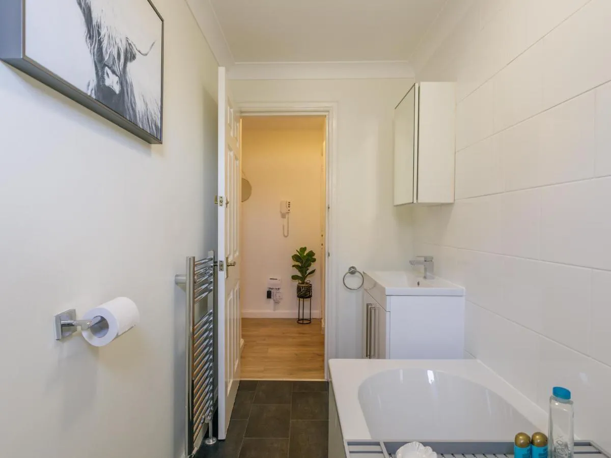 Image 2 of Pleasance Apartment