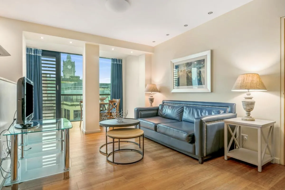 Image 2 of Princes Street Suites