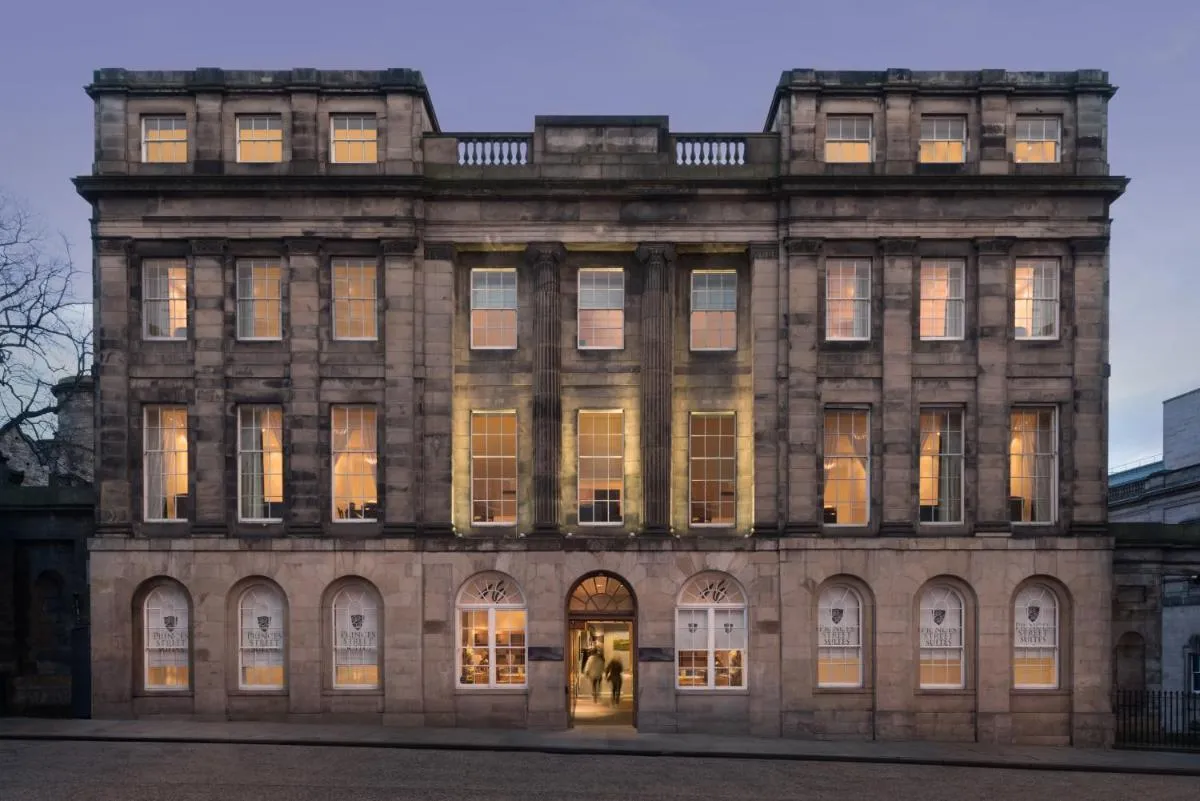 Image 3 of Princes Street Suites