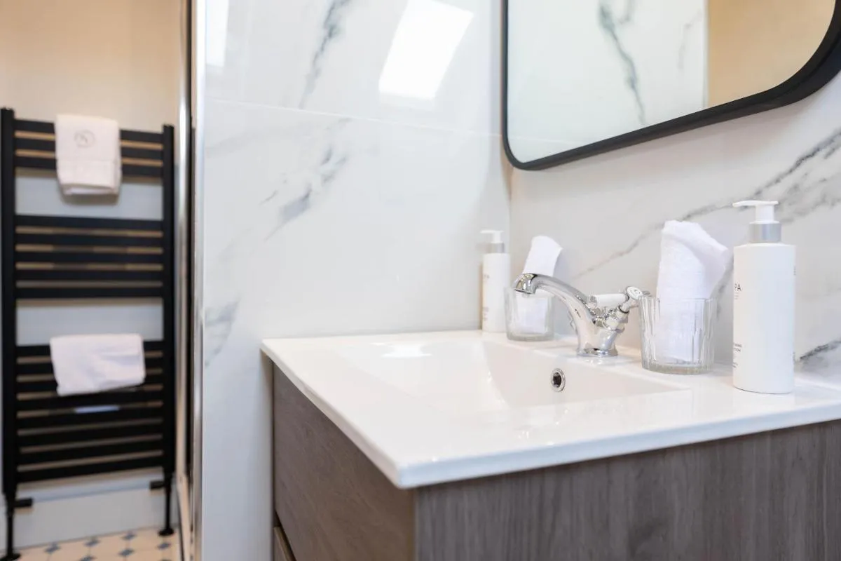 Image 6 of RÌGH Properties – Luxurious City Centre Three Bedroom Apartment