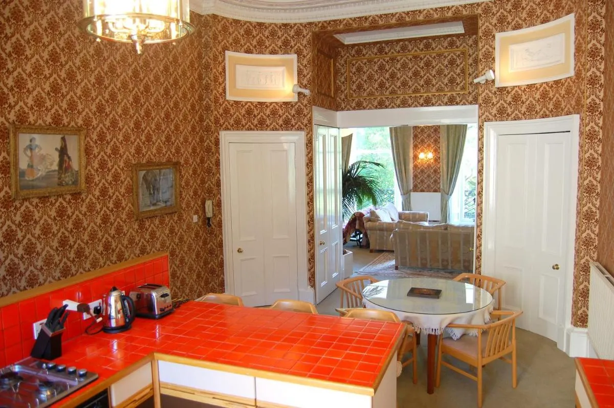 Image 3 of Regent Terrace, Central and Charming, Quiet